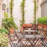 Hotel Basss Parigi